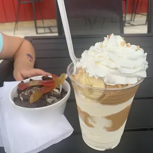 Dirt worm sundae and Elvis sundae
