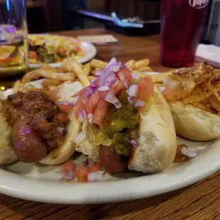 Another angle of the 3 hotdog sliders