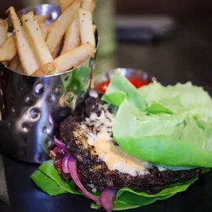 Bunless burger