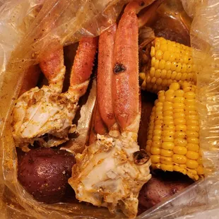 Lb of snowcrab legs, corn, and potatoes  with all flavors mixed.