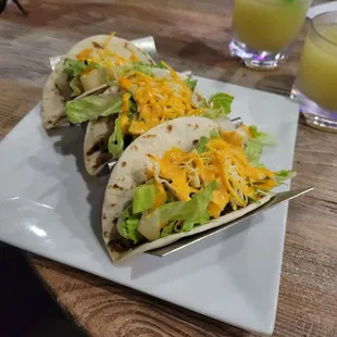 Grilled shrimp taco