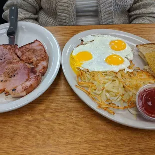 That's a half serving of ham!  Huge portions!