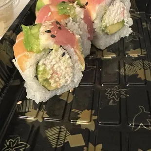Rainbow roll