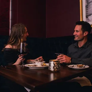 sushi and sashimi, interior