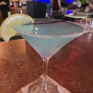 Blueberry lemonade drop martini