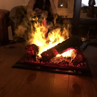 Tabletop fireplace