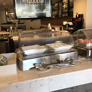 sushi and sashimi, interior