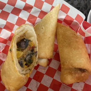 Egg rolls