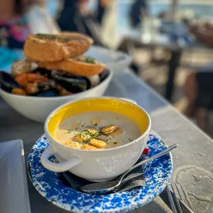 Clam New England Style Calm Chowder