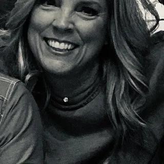 Kim Y.