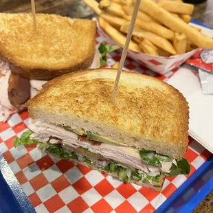 California Turkey Club Sanwich
