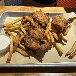 3 pc Combo 3 Chicken Strips and Fries