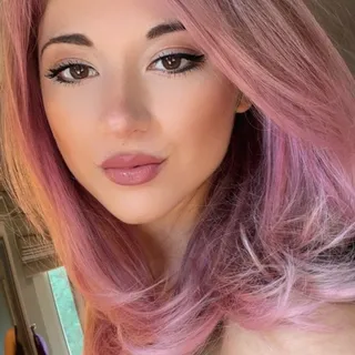 Sascha J.