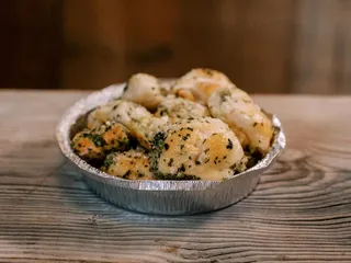 Village Pizza Nags Head