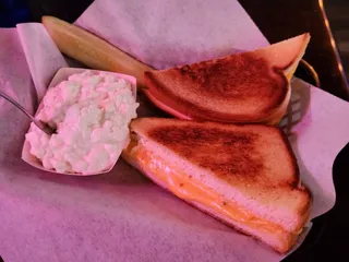 Famous Sam's