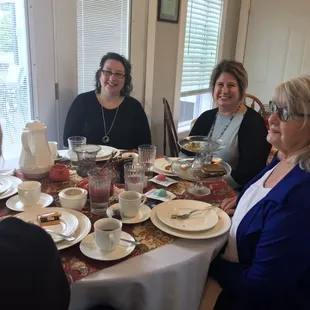 Gatherings for families, businesses, churches or clubs - we have what you'll love!