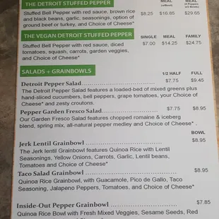 I had the Detroit Stuffed Pepper.Red sauce, brown rice,black beans, garlic, Turkey with cheddar. Oh my, It was gotta-run-tell-dat good.