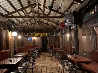 Patrick's Liquors Bar