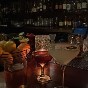 The lavender 75 drink is on the right side.