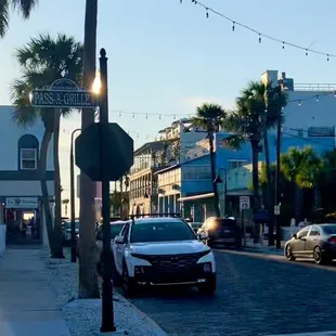 Explore 8th Ave in  Historic Pass a Grille