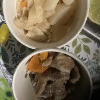 Ginger Scallion Tripe (La Sach)