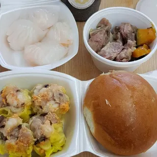 Grass Jelly w/ Basil Seeds (Hot E)