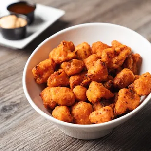 a bowl of fried tater tots