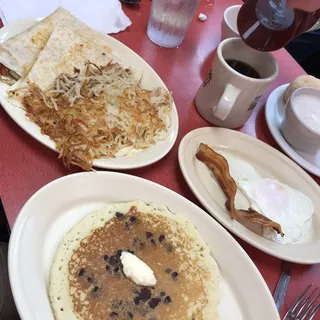 1 Piece Chocolate Chip Pancake