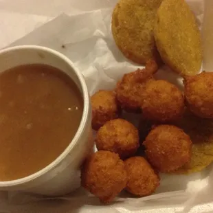 Crossroads Trio from appetizer section, $5.00 green tomatoes, white beans and hushpuppies