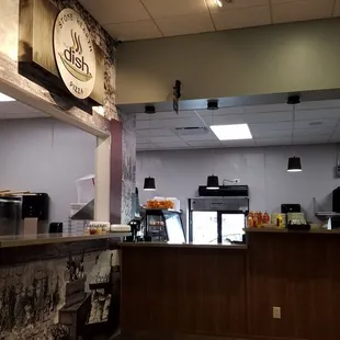 Food pick-up counter