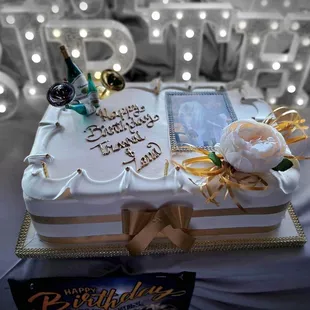 ** OUR PERSONALIZED BIRTHDAY CAKE **