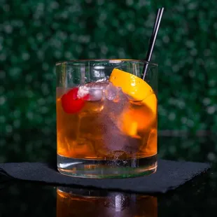 oysters and mussels, drink