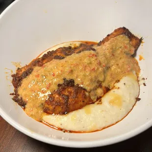 Salmon and Gouda grits