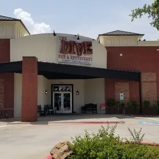 the entrance to the dive lounge