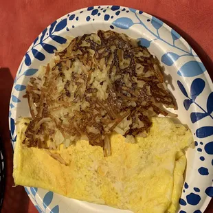 Cheese omelette with hash browns