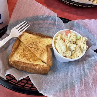 Grilled cheese and Mac salad