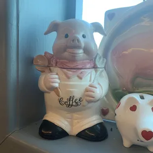 Breakfast at the Pig!