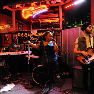 Tish &amp; The Mizzbehavin Band plays The Dizzy Rooster Every Tues. night .