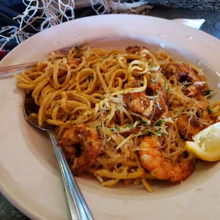 Linguini, creamy cajun sauce, large shrimp