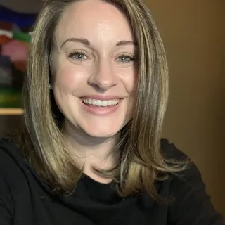 Lauren L.