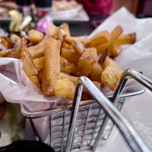 House cut fries