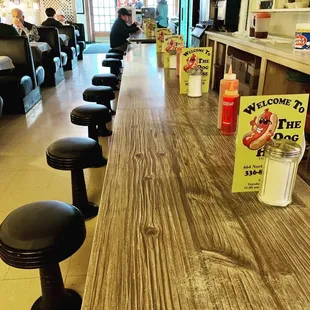 Bar and booth seating