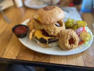 La Tuna Grill