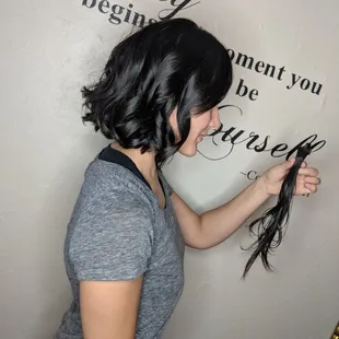 Nicole at DollHouse salon did a great job chopping my long locks into this cute "lob". Now to find a place to donate the locks!