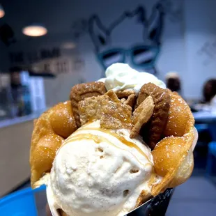 Sugar N Spice (Bubble Waffle)