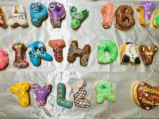 Bartlett Donuts