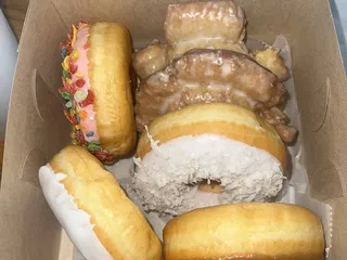 Reasey Donuts
