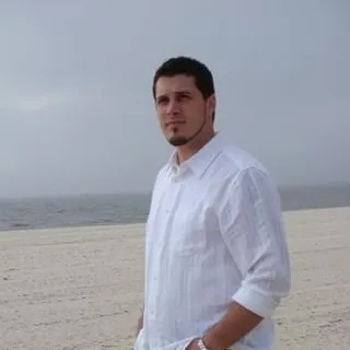 Nicolas F.