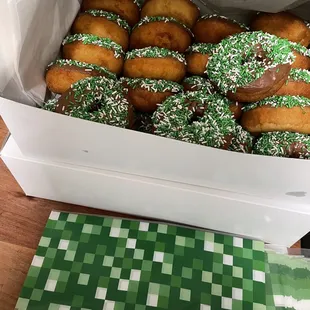 Kept it simple - Minecraft colors for a Minecraft themed bday party @ Chuck E. Cheese