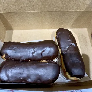 Eclairs